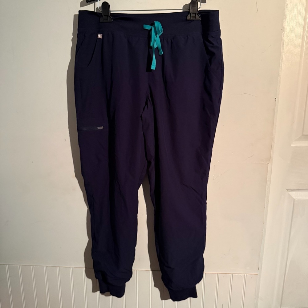 FIGS TECHNICAL COLLECTION Large NAVY BLUE CARGO STYLE SCRUB‎ PANTS